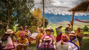 Explore the Andean forests with Pachamanca lunch