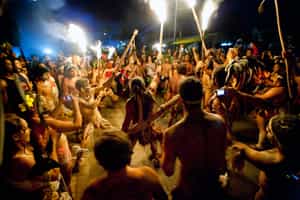 See a Rapa Nui dance show on Easter Island