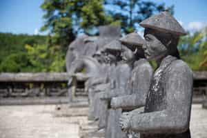 Take a tour of Hue city