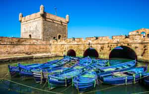 Take a tour of the Portuguese fort and Medina