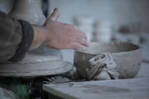 Discover the art of Moroccan pottery in Fez