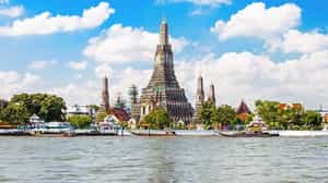Cruise along the Chao Phraya River from Bangkok