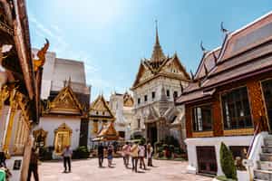 Tour the iconic highlights of Bangkok