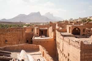 Walk through the ruins of Al Hamra village, Muscat
