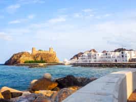 Discover the local architectural sights in Muscat