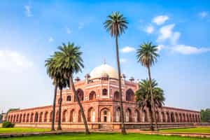 See the epic architecture of Humayun’s tomb, Delhi