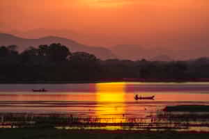 Learn how to fish like a local on Lake Koggala