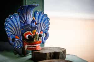 Learn how to do traditional mask painting in Galle