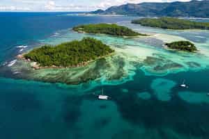 St Anne marine park & Moyenne Island tour 