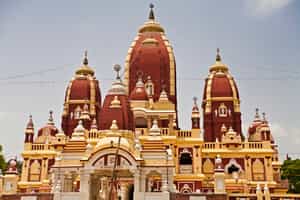 Visit the Birla (aka Shri Laxmi Narayan) Temple