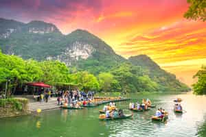  Enjoy a full day trip to Ninh Binh from Hanoi