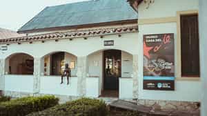 Visit the childhood home of Che Guevara