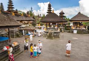 Immerse in Bali culture in a Balinese Compound 