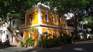 Go on a sightseeing tour in Pondicherry