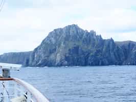 Visit the Cape Horn island on a boat cruise