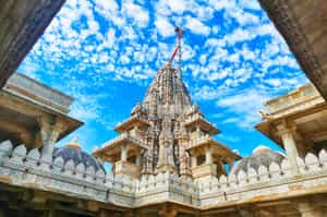 Visit the Jain & Hindu groups of temples 