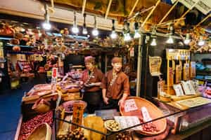 Take a stroll through the Nishiki Market