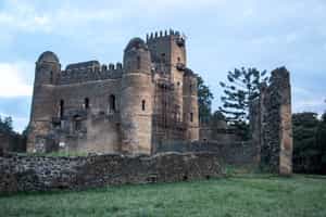 See the historic sites of Gondar 