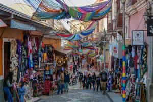 Visit the Mercado de las Brujas