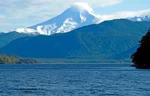 Enjoy Glacier views in a Navigation throw San Rafael Lagoon