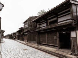 Take a walking tour of Kanayamachi, Takaoka