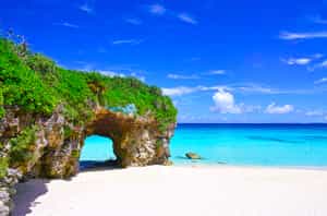 Discover the pristine beaches of Okinawa