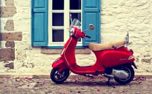 Ride a vespa through Chianti Hills