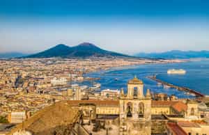 See the sites on a city tour in Naples