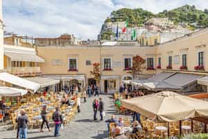 Discover Capri on a walking tour in the city