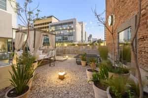 Azur Real Boutique Hotel