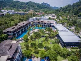 Holiday Ao Nang Beach Resort, Krabi