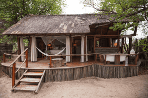 Sindabezi Island Lodge