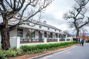 Avondrood Guest House