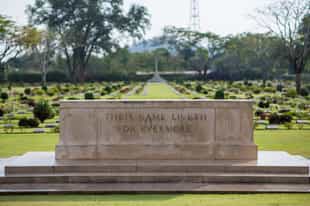 Visit the War cemetery in Kanchanaburi