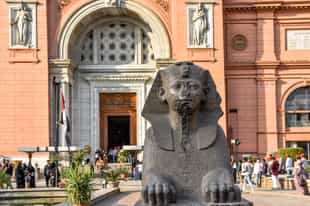 Explore the treasures of Cairo's Egyptian Museum