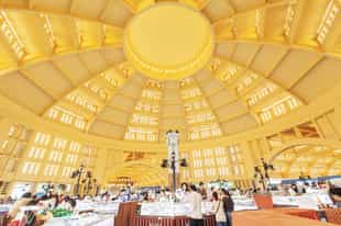 See the art deco dome of Phnom Penh central market