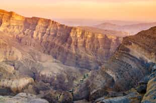 Visit Oman's highest point at Jebel Shams
