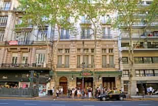 Tour famous and historic restaurants of Buenos Aires 