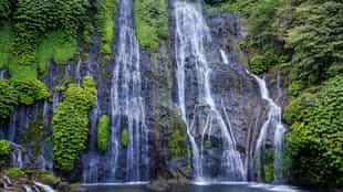 Trek to Tamblingan Lake waterfall in Munduk