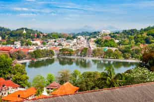 Take a guided walk around Kandy with a resident