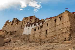 Take a walking tour of Leh Palace in Ladakh