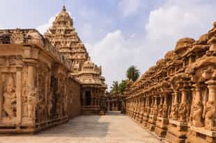 Explore the ancient city of Kanchipuram 