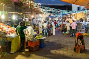 Take a walk through Crawford Market in Mumbai 