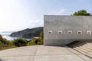 Discover the art museums of Naoshima Island