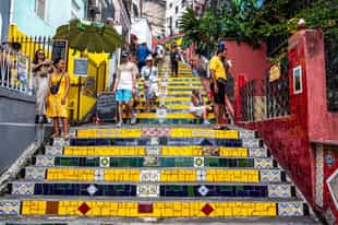 Explore Rio de Janeiro city on a walking tour