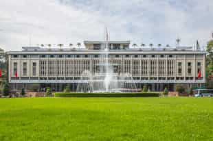 Visit the Reunification Palace, Ho Chi Minh City