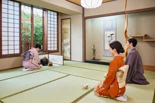 Morning Tea Ceremony & Tea Shop Experience in Tokyo
