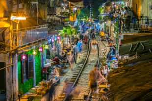 Visit Mong Phu, Ngo Quyen and Phung Hung temples