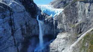 Take on the Queulat slope challenge