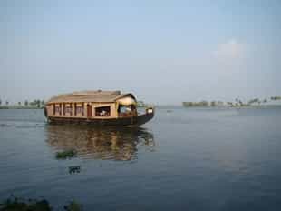 Go on a Kettuvallom houseboat cruise, Cochin